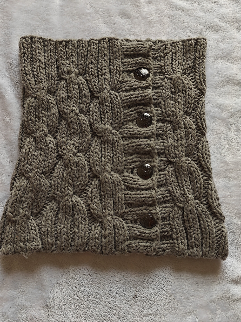 Vince Camuto Cable Knit Buttoned Neckwarmer